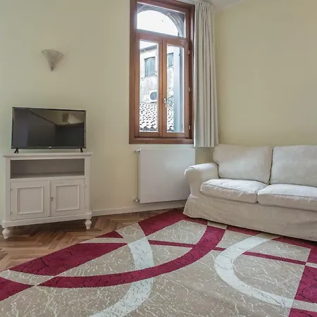 Ca De Le Colonnette - St Marks Square Veneza