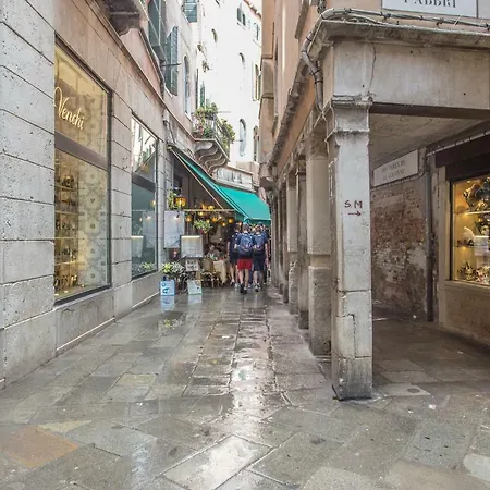 Ca De Le Colonnette - St Marks Square *