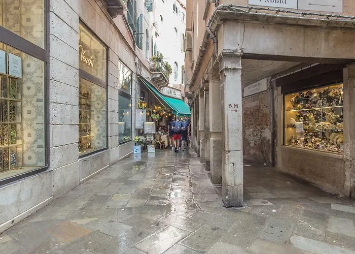 Ca De Le Colonnette - St Marks Square *